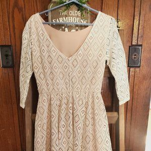 Lily Rose Midi Dress